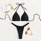 Traje de baño bikini de corte halter sin espalda y con lazo en la parte delantera, fruncido y liso